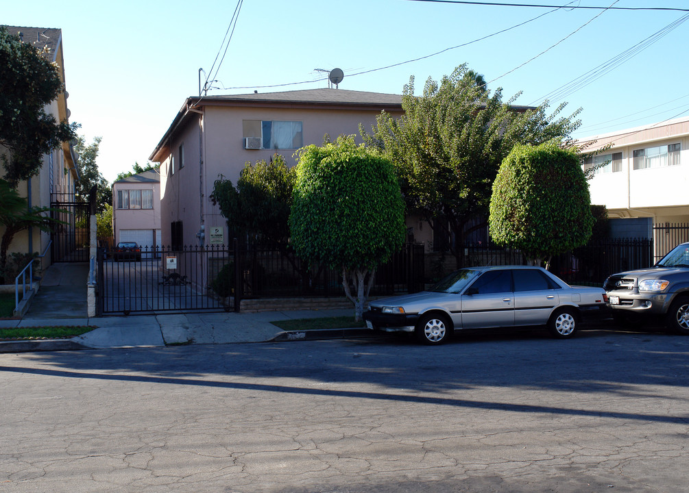 334 W Lime St in Inglewood, CA - Foto de edificio