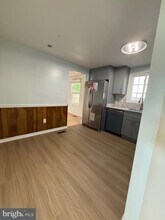 3301 Fallowfield Dr in Falls Church, VA - Building Photo - Building Photo