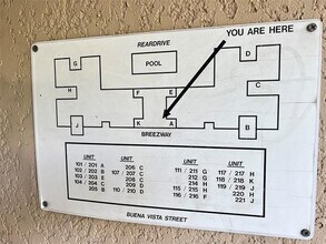 4044 Buena Vista St-Unit -103 in Dallas, TX - Building Photo - Building Photo