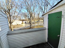 600 Reusens Rd in Lynchburg, VA - Building Photo