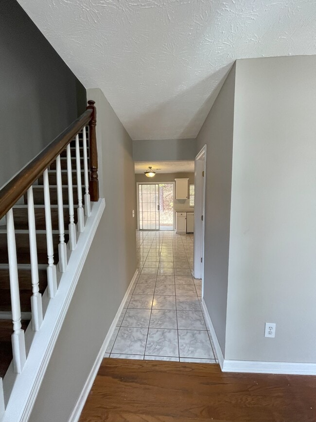 3790 Oak Park Dr in Suwanee, GA - Building Photo - Building Photo