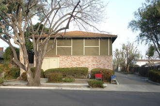 1441 Lewis St in Santa Clara, CA - Building Photo - Building Photo