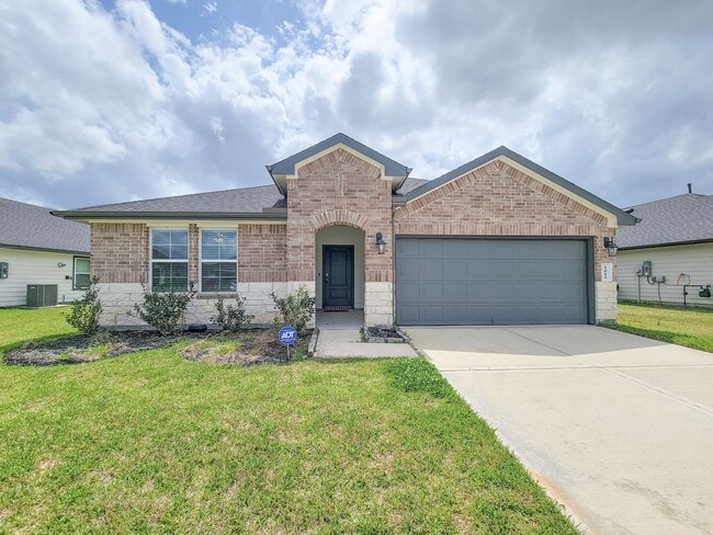 property at 1014 Star Grass Ln