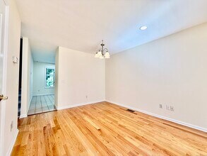 65 Wolfpit Ave in Norwalk, CT - Building Photo - Building Photo
