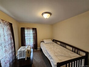 49 Beacon St in Beacon, NY - Building Photo - Building Photo