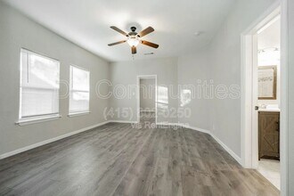 606 E Brin St in Terrell, TX - Building Photo - Building Photo