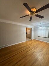 12116 Columbia Ave in Redford Township, MI - Building Photo - Building Photo