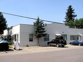 1402-1408 Sherwood St in Missoula, MT - Building Photo