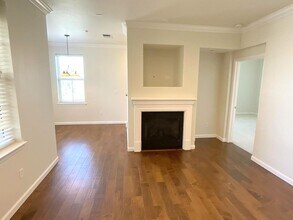 3360 Maguire Way in Dublin, CA - Foto de edificio - Building Photo