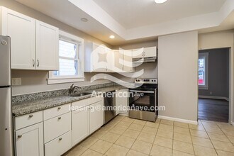 831 Greenwood Ave in Hamilton, OH - Foto de edificio - Building Photo