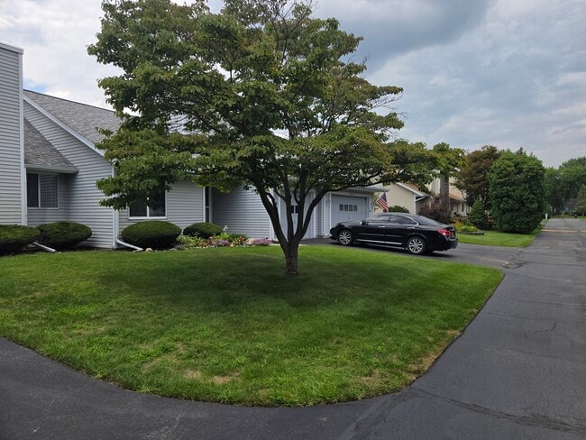 6955 Dorr St, Unit 6955 Dorr in Toledo, OH - Building Photo - Building Photo