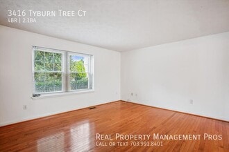 3416 Tyburn Tree Ct in Herndon, VA - Foto de edificio - Building Photo