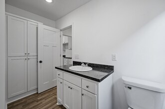 3606 N Bryant Ave-Unit -2 in Minneapolis, MN - Building Photo - Building Photo