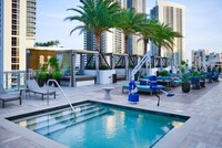 4010 S Ocean Dr, Unit LPH-4201 in Hollywood, FL - Foto de edificio - Building Photo