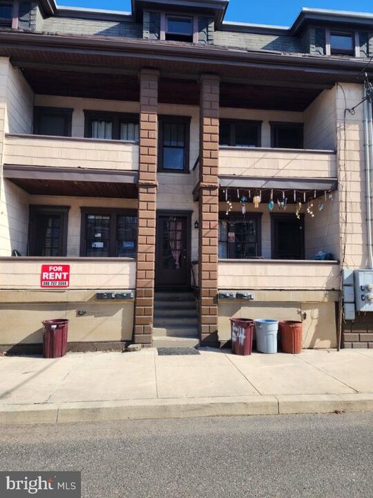 752 Maryland Ave in Cumberland, MD - Building Photo