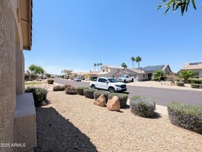 16777 W Southampton Rd in Surprise, AZ - Building Photo - Building Photo