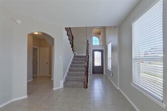 8928 Deadwood Ln in Aubrey, TX - Building Photo - Building Photo