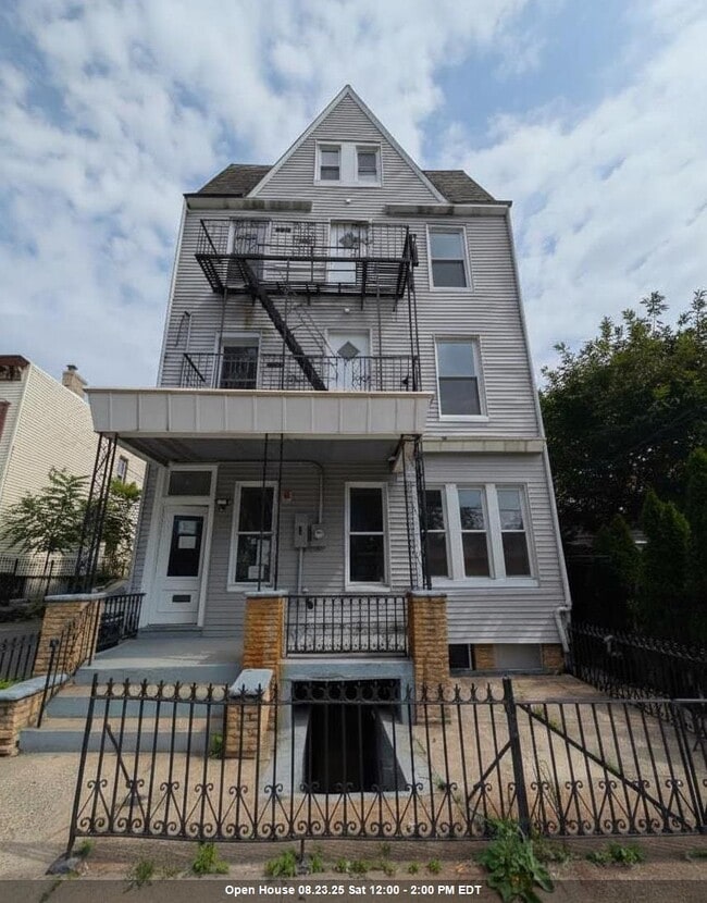 property at 10 Sherman Pl