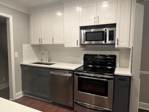 4318 Belleview Ave in Kansas City, MO - Building Photo - Building Photo