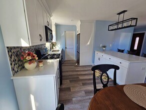 436 Barnegat Blvd in Beachwood, NJ - Foto de edificio - Building Photo