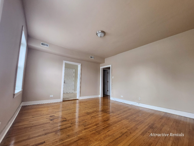 55 E Marquette Rd-Unit -3 in Chicago, IL - Building Photo - Building Photo