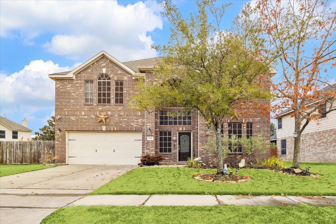 1735 Palmetto Park Dr in Katy, TX - Building Photo
