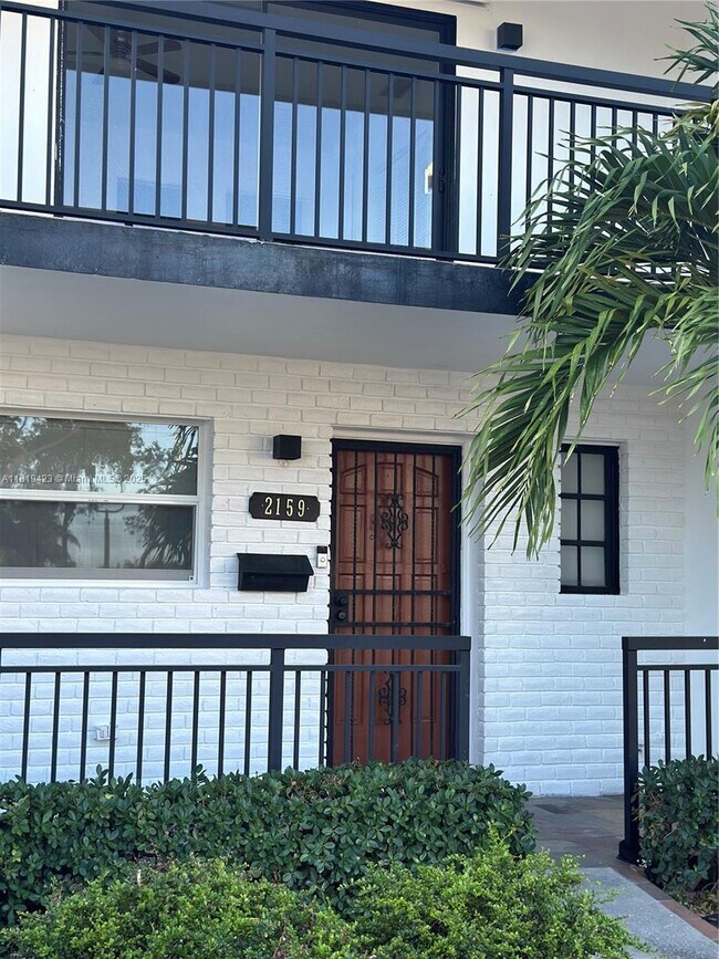 2159 NE 122nd St in North Miami, FL - Building Photo - Building Photo