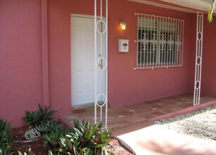 3161 McDonald St in Miami, FL - Building Photo - Building Photo