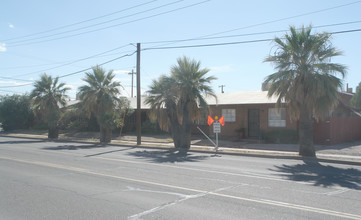 Euclid Apartments in Tucson, AZ - Foto de edificio - Building Photo