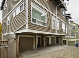 3622 22nd Ave W in Seattle, WA - Building Photo