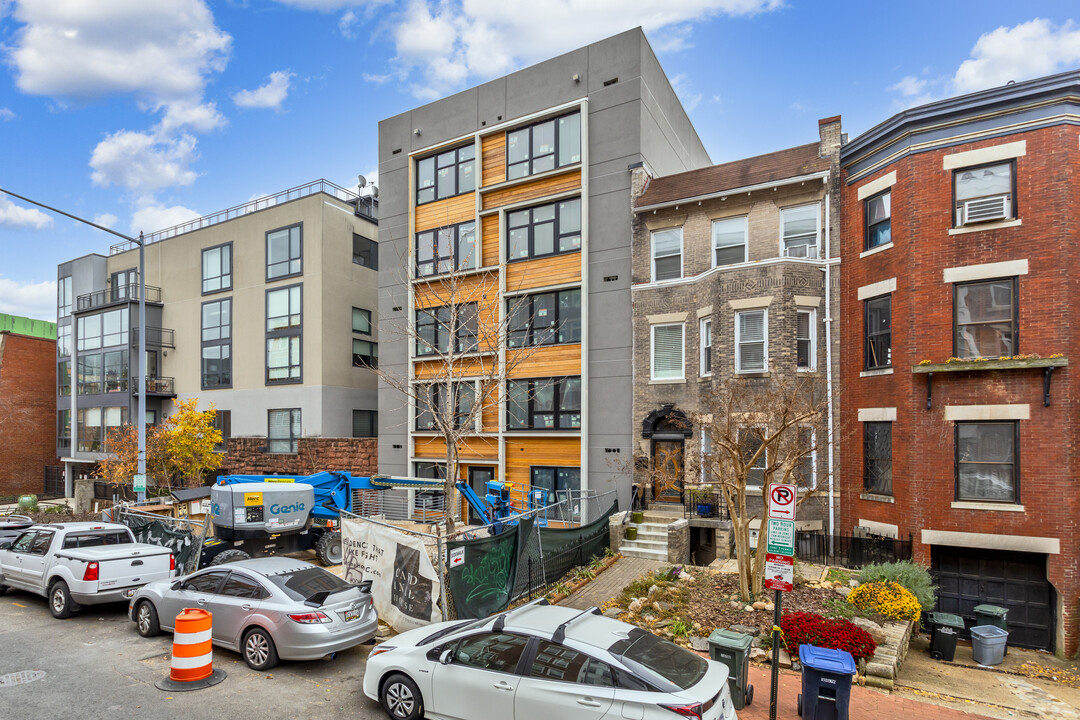 Cardinal House in Washington, DC - Building Photo