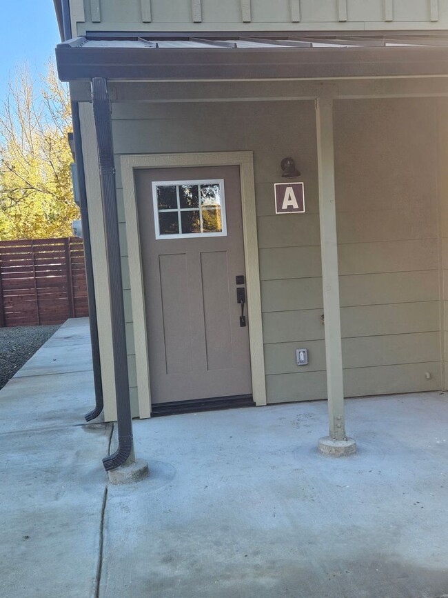 property at 2699 Scotts Creek Rd