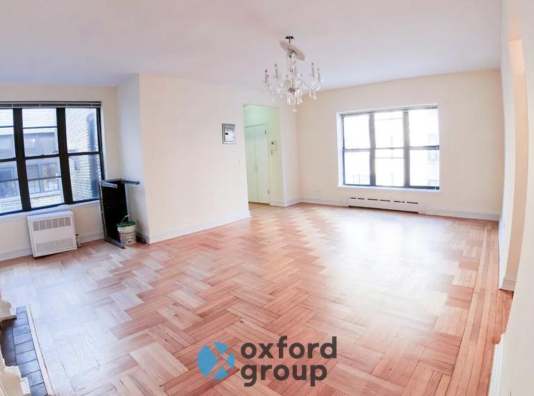 153 E 63rd St in New York, NY - Building Photo
