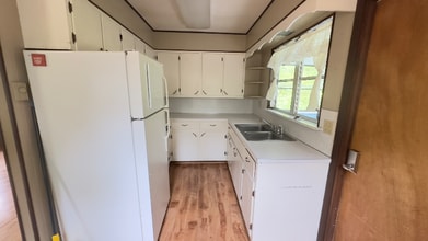 30 Lakemont Cottage Trail in Flat Rock, NC - Building Photo - Building Photo