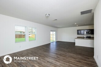 505 Canoe Way in Crowley, TX - Building Photo - Building Photo