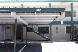 3200 S Litzler Dr in Flagstaff, AZ - Building Photo