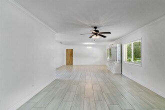 19402 Angel Ln in Odessa, FL - Building Photo - Building Photo