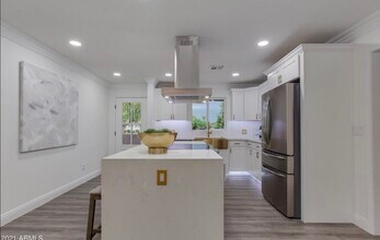 3502 N Carhill Ave in Scottsdale, AZ - Building Photo - Building Photo