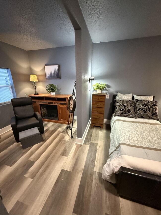 208 6th Ave SW in Stanley, ND - Building Photo - Building Photo