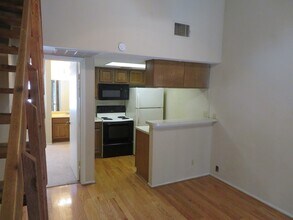 708 Graham Pl in Austin, TX - Building Photo - Building Photo
