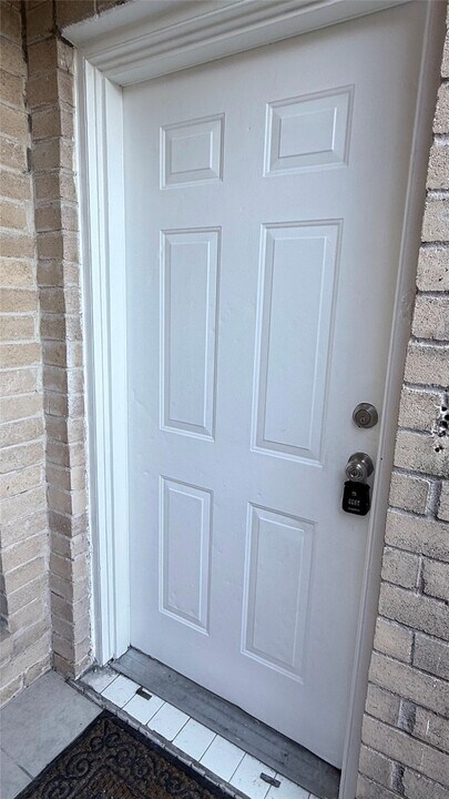 4106 Boone Rd in Houston, TX - Building Photo