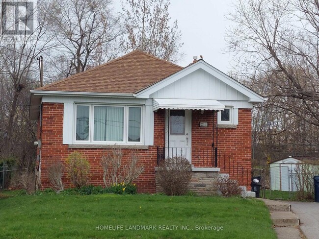 property at 211 Ellington Dr