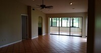 2010 Mulligan Rd in Sebring, FL - Foto de edificio - Building Photo