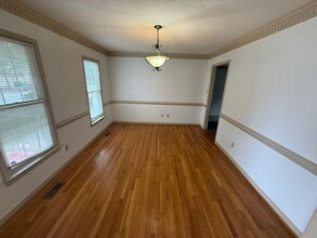 8207 Whirlaway Dr in Midlothian, VA - Building Photo - Building Photo