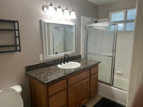 800 N Mollison Ave in El Cajon, CA - Building Photo - Building Photo