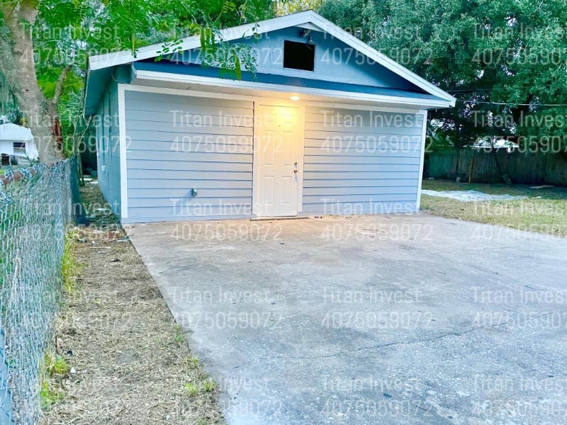 330 S 2nd St in Lake Wales, FL - Building Photo
