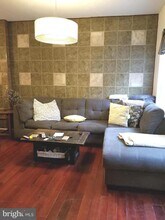 1231 Fitzwater St in Philadelphia, PA - Building Photo - Building Photo