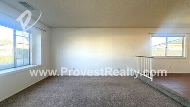 18151 Deer Park Ln in Victorville, CA - Building Photo - Building Photo
