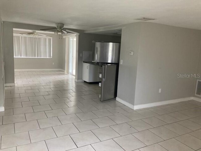 3037 Astral Ln in Holiday, FL - Building Photo - Building Photo
