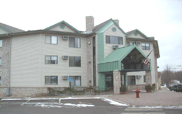 Townsquare Apartments in Chaska, MN - Building Photo - Building Photo